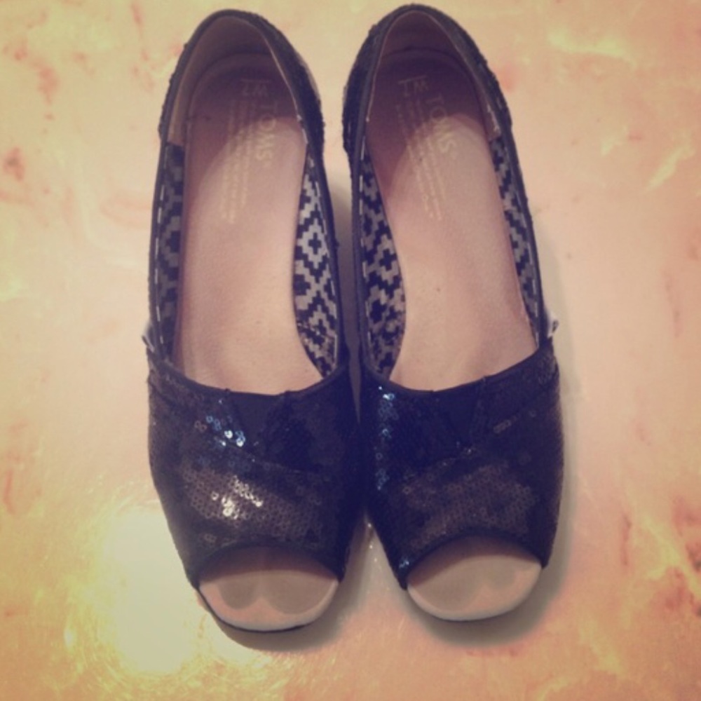 TOMS Sequin Wedges Size 7